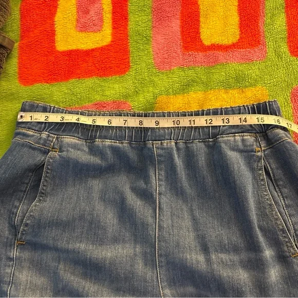 Anthropologie PILCRO The Izzie Relaxed Pull-On Barrel Denim Jeans Pants Size L P - Picture 9 of 11